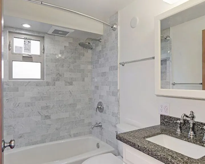 Kathwynn Apartments — Photo 4