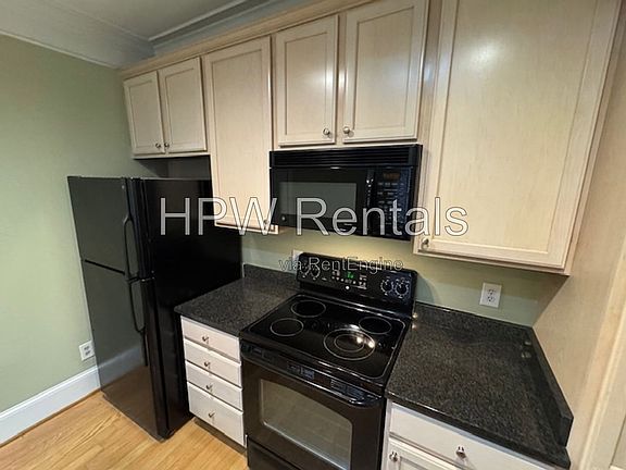 5th image of 901 Canenaugh Dr APT 104