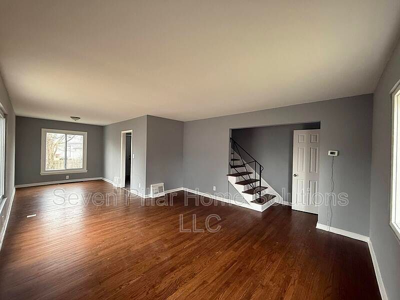 1st image of 3469 Kimberly Ave