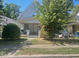 560 Highland Ave, Alton, IL 62002