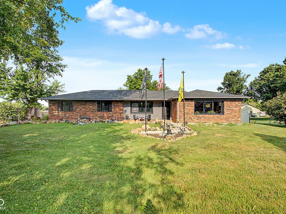 1st image of 5638 Gray Rd