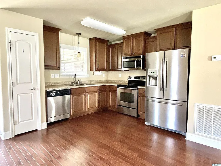 145 Fields Pond Dr — Photo 7