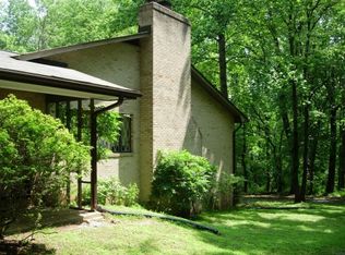12695 Mountain Rd, Lovettsville, VA 20180
