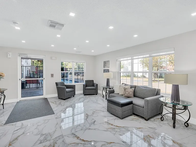 The Amian Residence — Photo 15