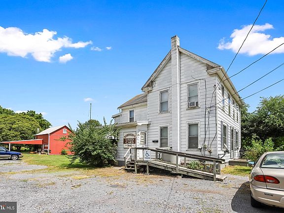 3rd image of 5926 Cumberland Hwy