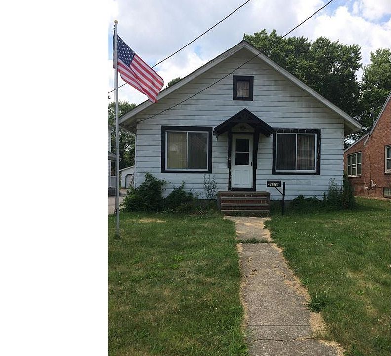 1st image of 4510 W 157th St