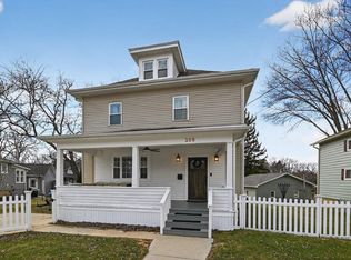 208 Stoughton Rd, Edgerton, WI 53534
