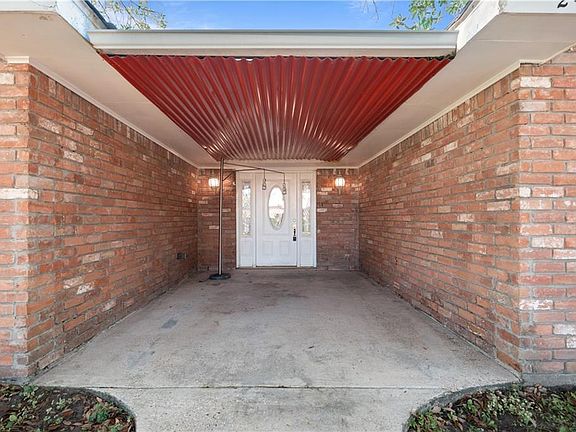 4th image of 241 Devon Rd