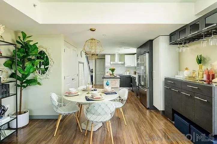 1431 Pacific Hwy #610 — Photo 11