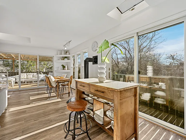75 Bryan Rd — Photo 12