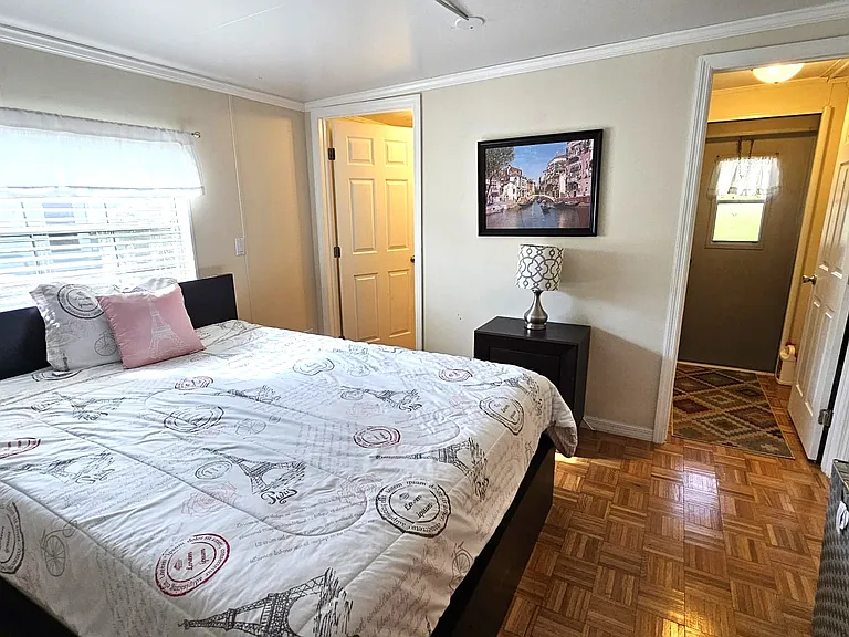 610 Center Crest Blvd — Photo 9