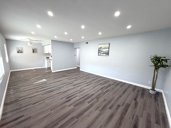 5th image of 535-545 Greenbrier Dr #535-07