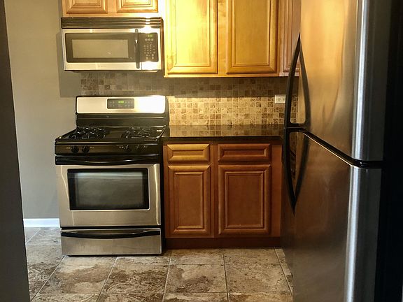 2nd image of 4438 S Prescott Ave #A4