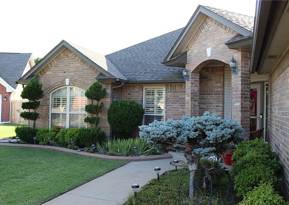 1st image of 13013 Peregrine Dr