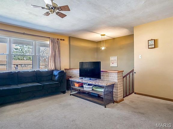 5th image of 408 W Gooding St