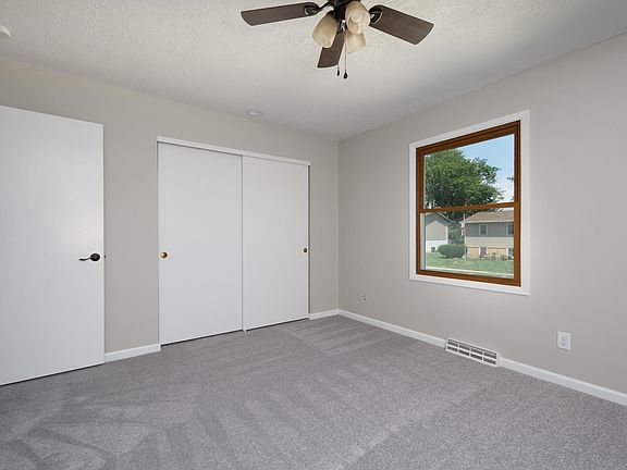 3rd image of 2235 W 45th St