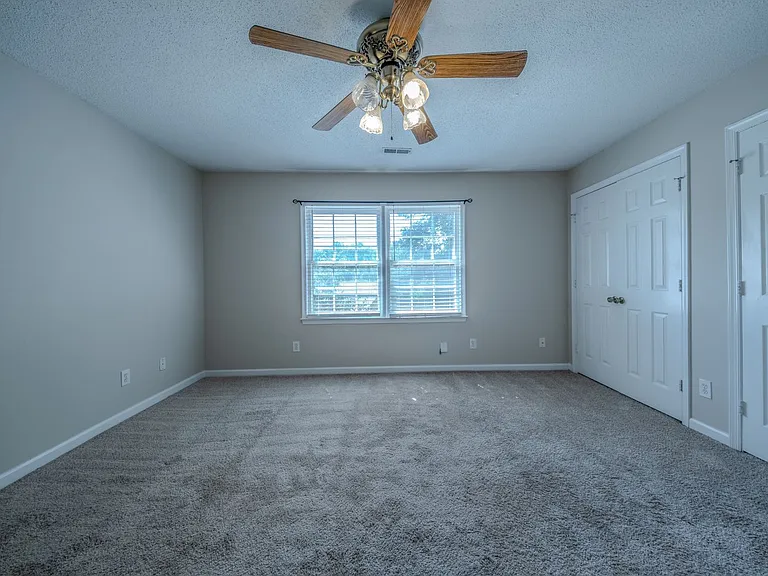 907 Shelby Dr #C — Photo 28