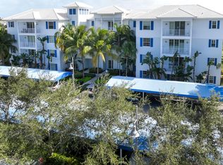 313 Bay Colony Dr N, Juno Beach, FL 33408
