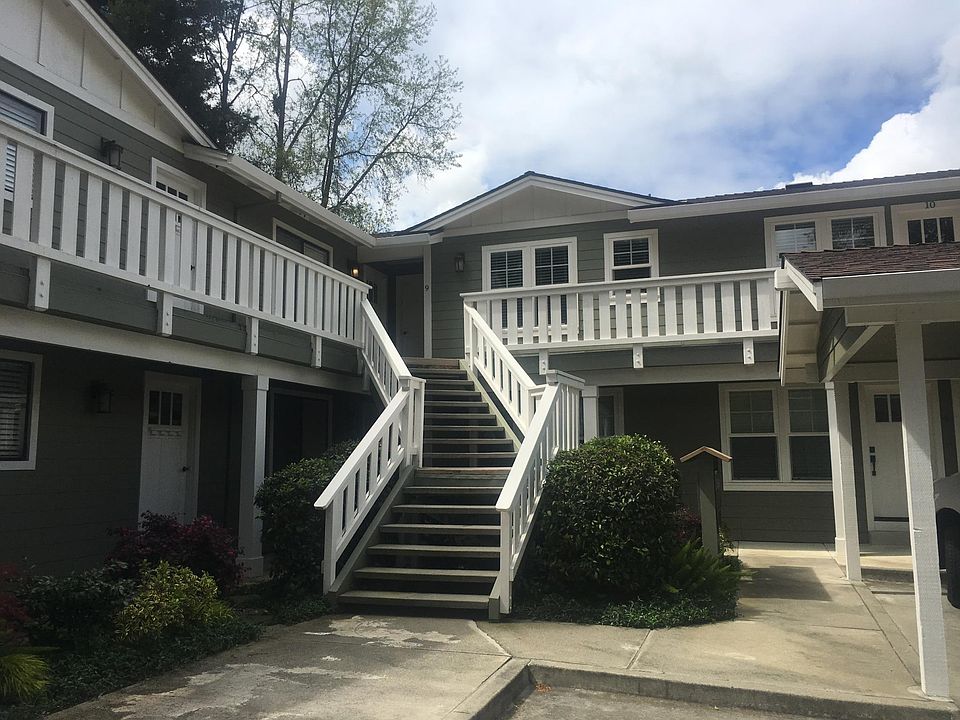 2nd image of 80 Laurel Dr APT 5
