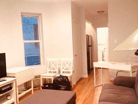 3rd image of 324 E 82nd St APT 2C