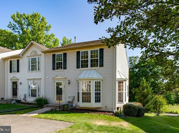 34 Guilford Ct, North East, MD 21901
