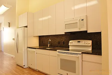 Rented by aptsandlofts.com