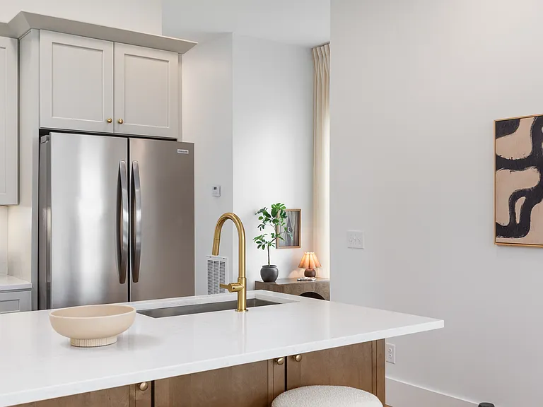 1013 Summit Ave #A — Photo 21