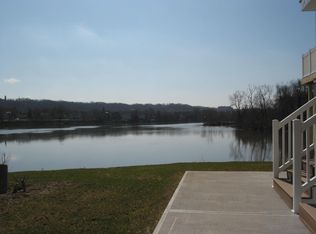14101 Admirals Walk Dr, Cohoes, NY 12047
