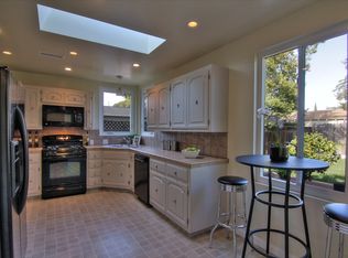 3347 Spring St, Redwood City, CA 94063