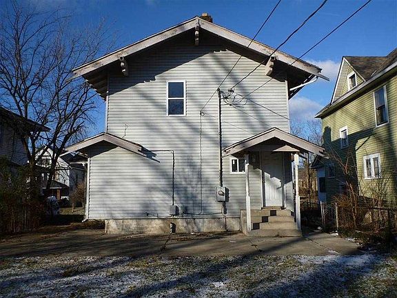 2nd image of 824 Faulkner Ave