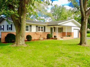 4738 W Doris Dr, Kankakee, IL 60901