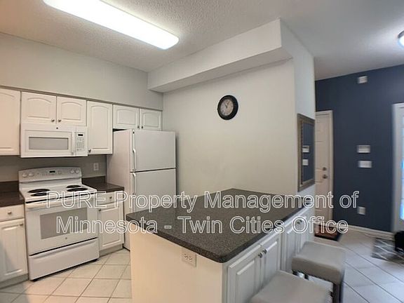 5th image of 2245 Creekside Ct