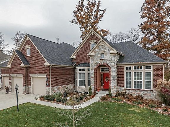 3rd image of 7316 Misty Woods Ln