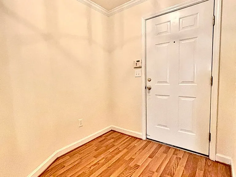 1711 Renwick Dr #102 — Photo 3