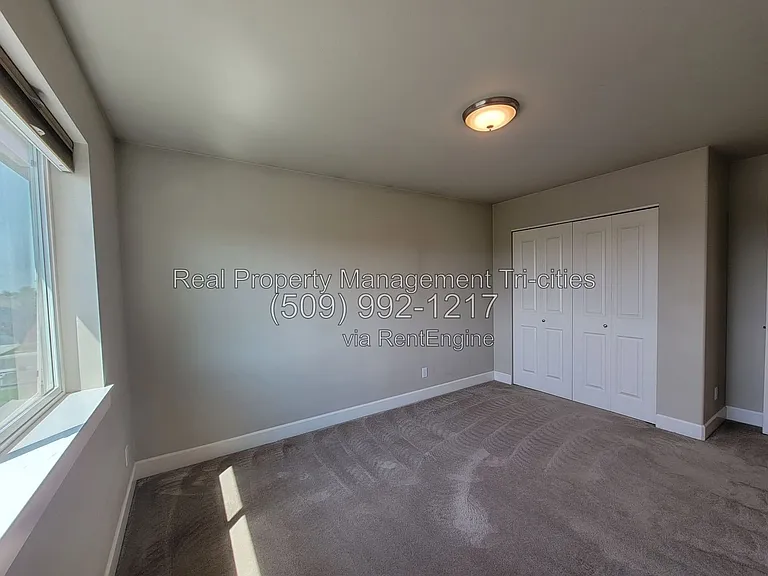 1108 S Kansas Pl — Photo 23
