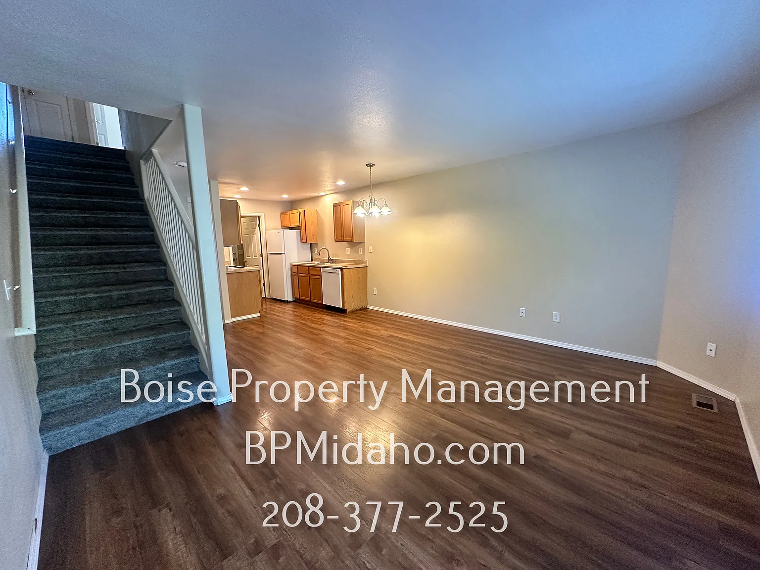 2 bed, 1.5 bath, 992 sqft, $1,450 — Photo 4