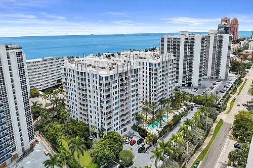2821 N Ocean Blvd Photo 1