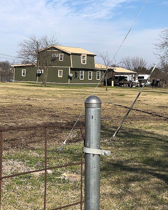 1st image of 4012 Daniels Pl