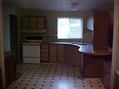 Picture of Kitchen taken from Dinning Room.