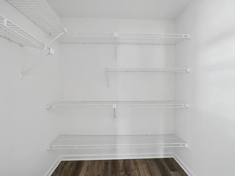 2108 Treverton Pl — Photo 17