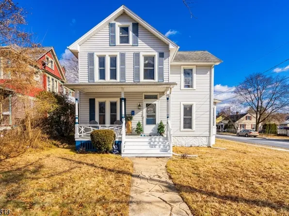 16 Grand Ave, Washington Boro, NJ 07882