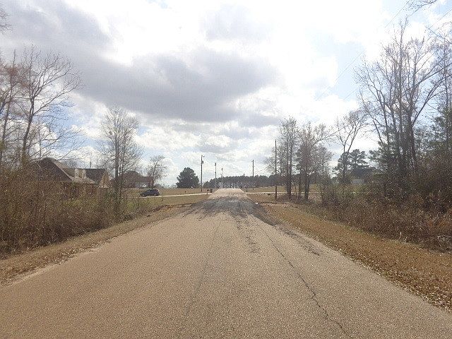 2nd image of 0 Country Acres Ln
