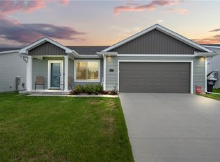 4379 E 44th St, Des Moines, IA 50317