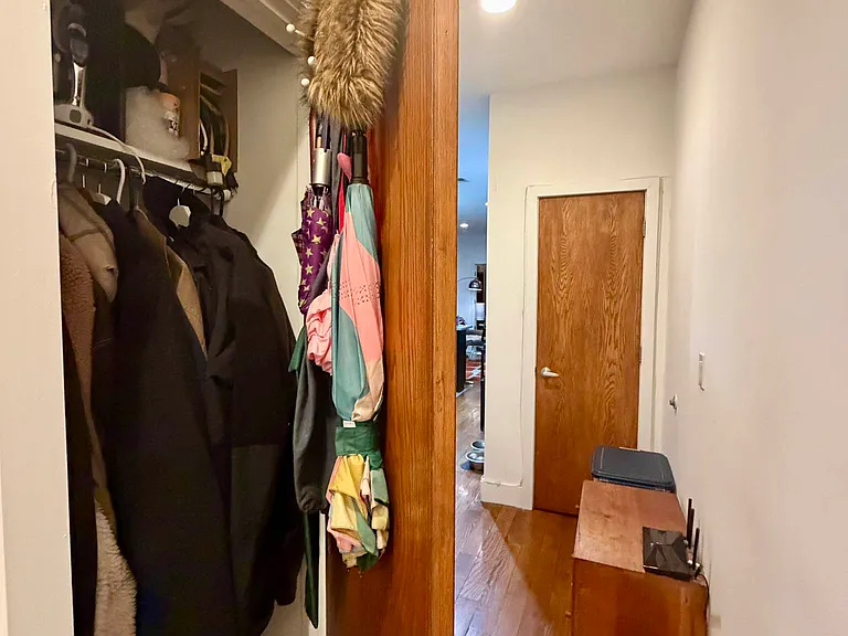 317 Putnam Ave #2R — Photo 5