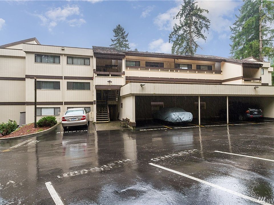 1st image of 13743 15th Ave NE APT D3