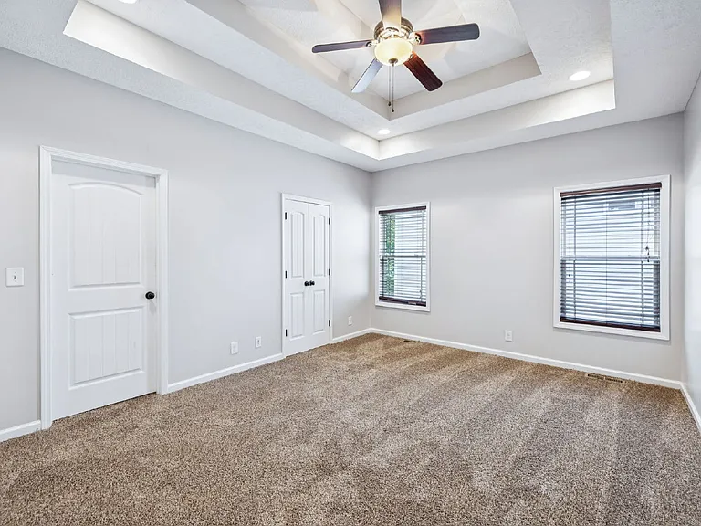 634 Hidden Valley Dr — Photo 27