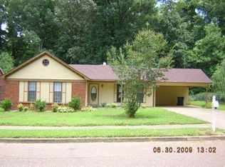 4440 E Hunters Glen St, Memphis, TN 38128