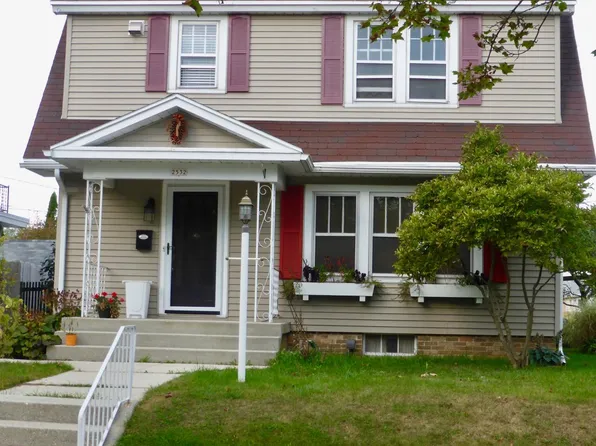 2532 Elizabeth St, Sheboygan, WI 53083