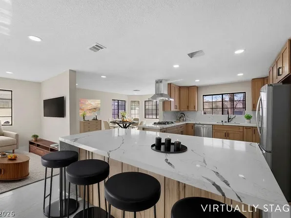 3382 Montessouri St, Las Vegas, NV 89117