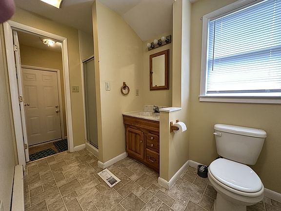 5th image of 1522 Princess Anne Dr